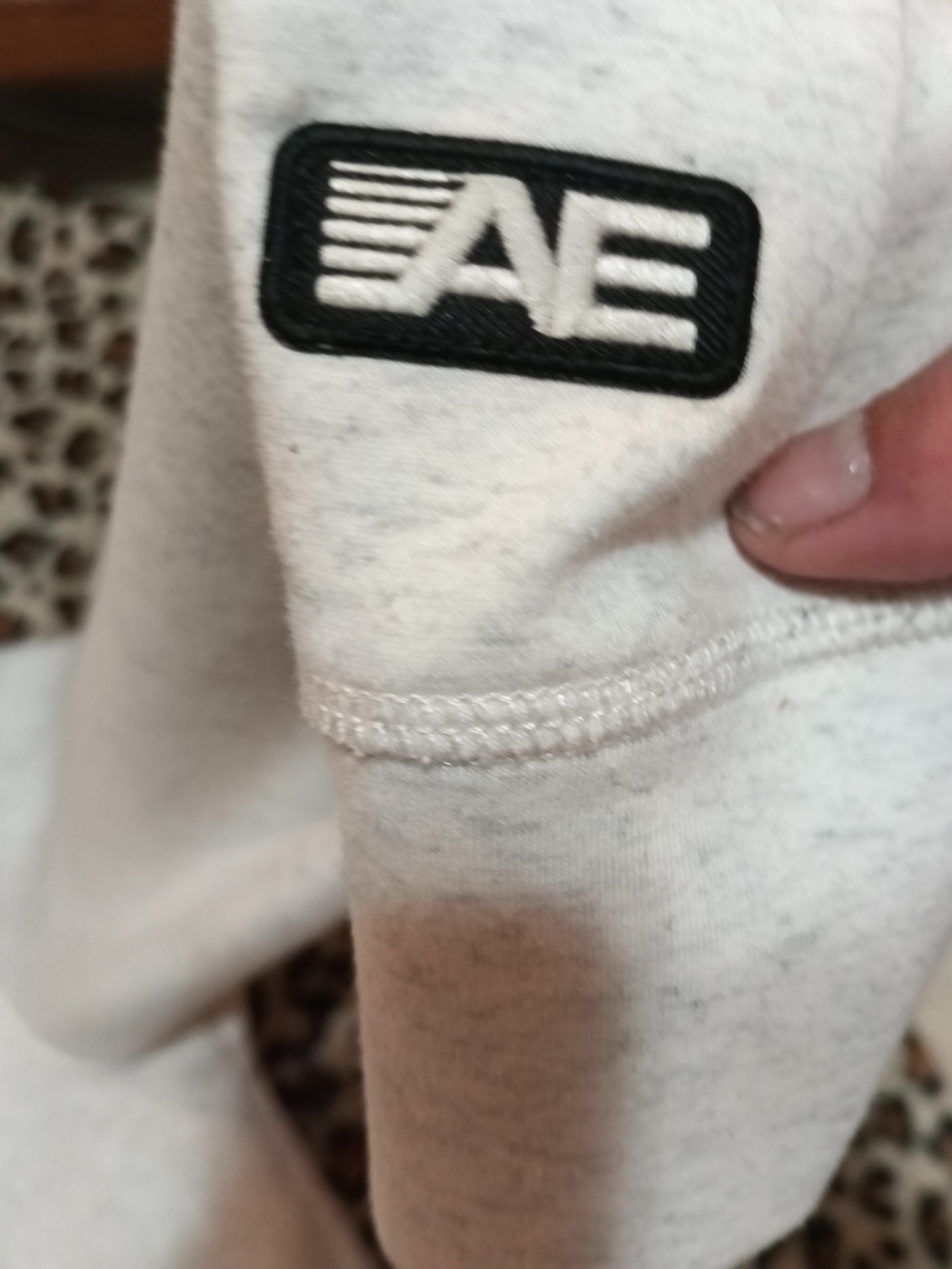 American Eagle AE 1977 Pullover Hoodie Men's Small Heather Oatmeal - Picture 2 of 4